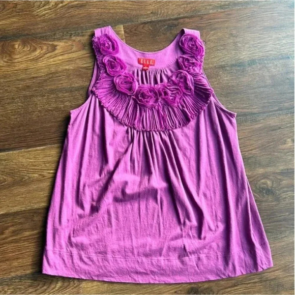 ELLE Tank Top Purple | Purple Tank Top | Tank Top with Flower Details | Floral - Picture 3 of 9
